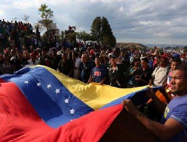 Ainda há espaço para negociar saída de Maduro do poder na Venezuela